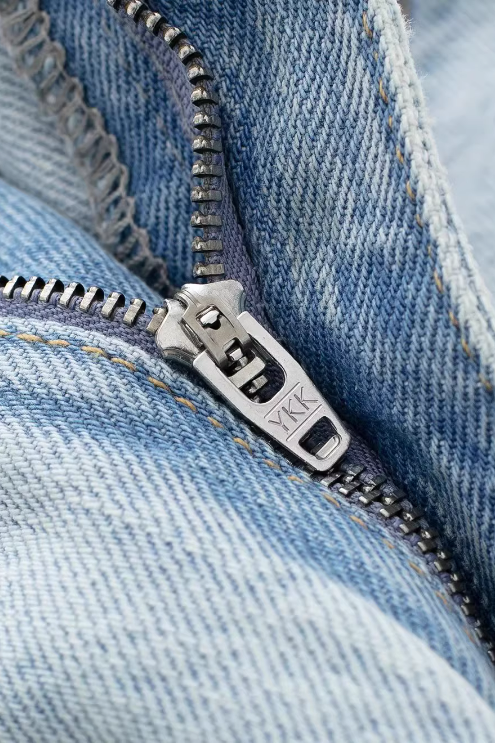 2_03705685-6a7d-4e8e-984d-ef8edaa32aae